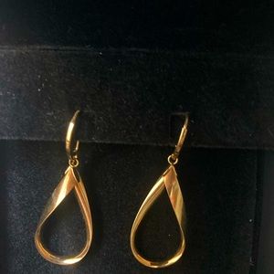 14k gold earrings Jared